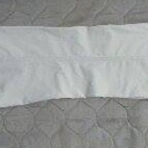 Golden Queen white jeans Size 9, 29" inseam (USED)